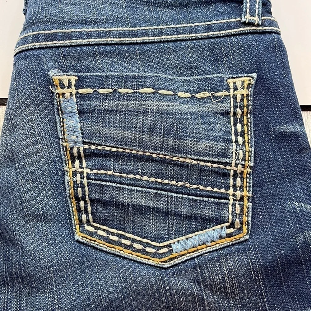 BKE Denim Culture Capri Mid Rise Size 26
